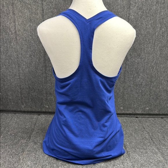 Athleta Blue Fitted Sleeveless Tank Top - Picture 3 of 3